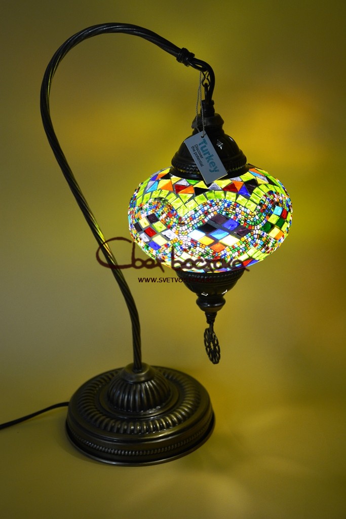 Тм лампы. Турецкая мозаичная лампа. Настольная лампа в Восточном стиле. Настольная лампа мозаика. Настольная лампа мозаичная.
